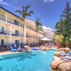 Cairns Queenslander Hotel & Apartments